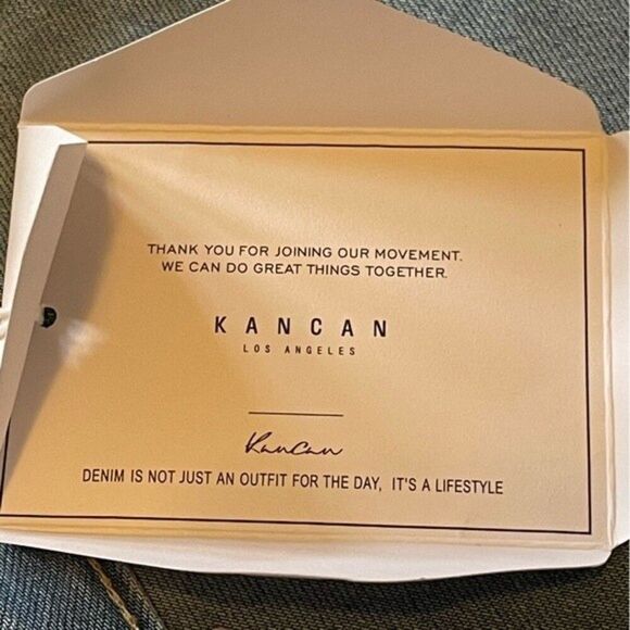 KanCan High Rise Mid City Jeans with Elastic Cuffs, size 15/31 - Picture 10 of 14